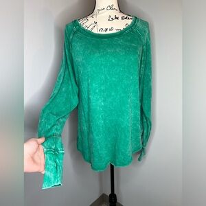 Zeanna | Round Neck Long Sleeve